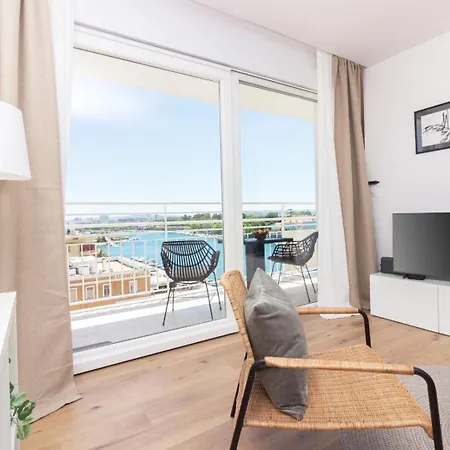 Sea View Mia Just Renovated Apartment