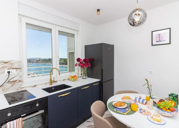 Sea View Mia Just Renovated